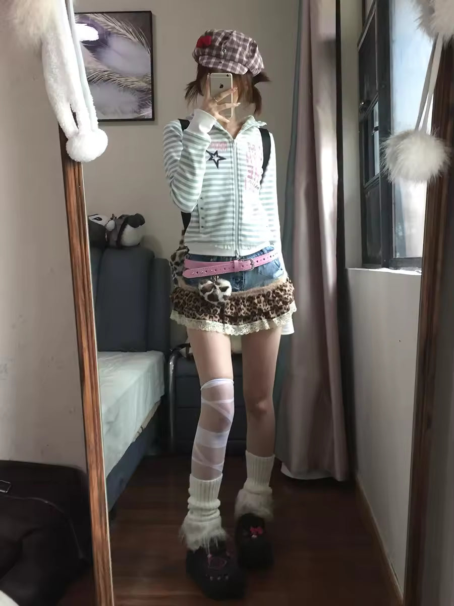 Harajuku Leopard Print Cake Skirt for Women | Y2K Low-Rise Ruffle Mini Skirt with Plush Keychain
