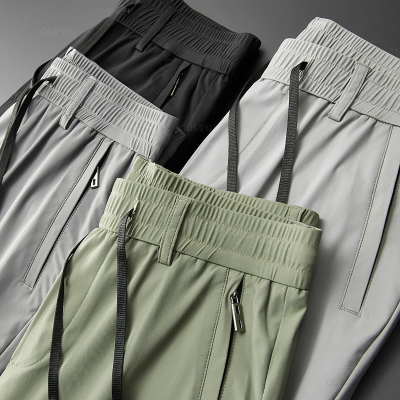 Leichte Freizeithose für Herren – dünne, weiche Sporthose mit Reißverschlusstaschen