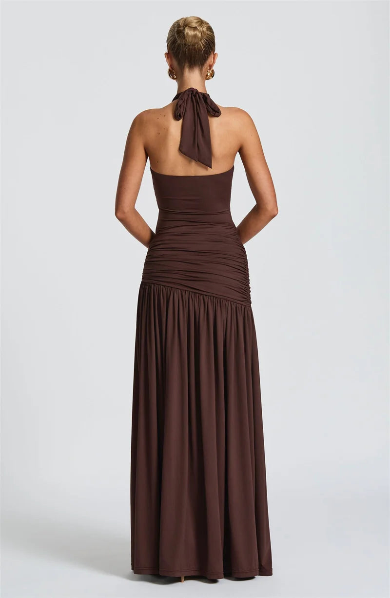The "Ultraviolet" 2-Piece Set: A Seductive Halter Bodysuit Paired with a High-Waist Ruched Maxi Skirt