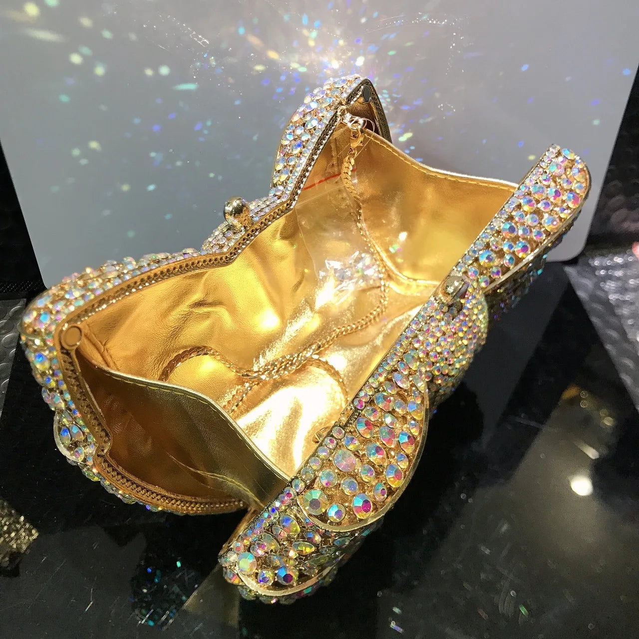 The Siren-Glow Bow Clutch Luxury Diamond-Inlaid Evening Bag