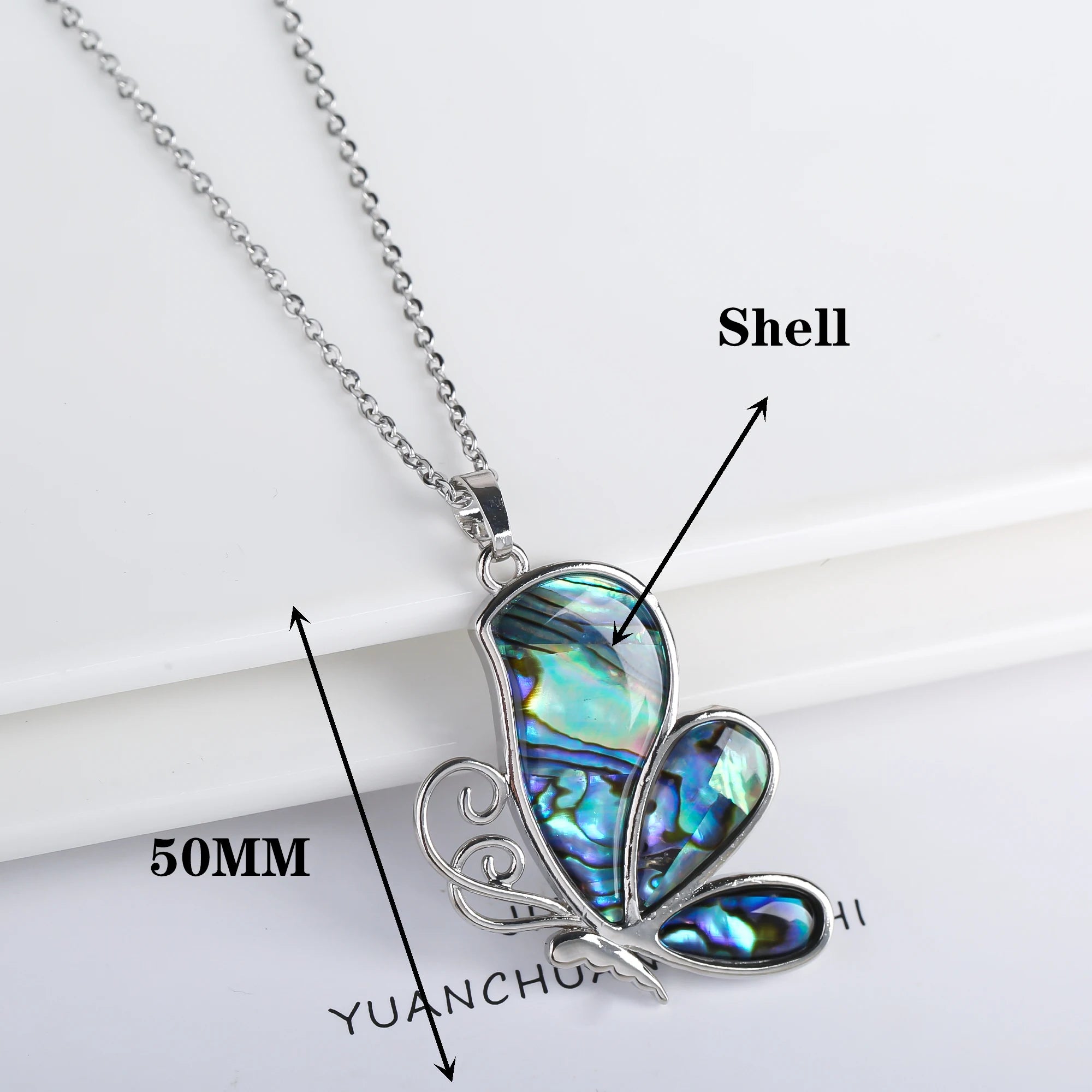 Halskette mit Anhänger aus natürlicher Abalone-Muschel in Schmetterling- und Libellenform