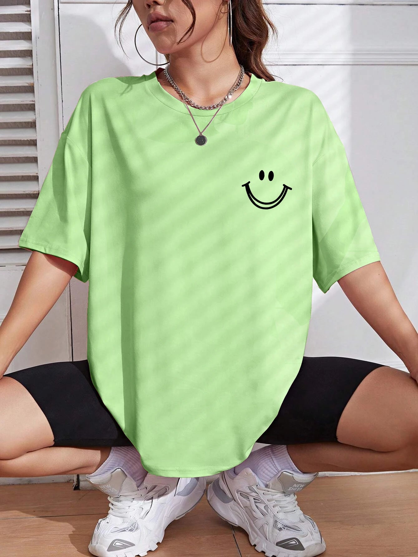 Damen Oversized Baumwoll Streetwear Top mit auffälligem Smile-Motiv