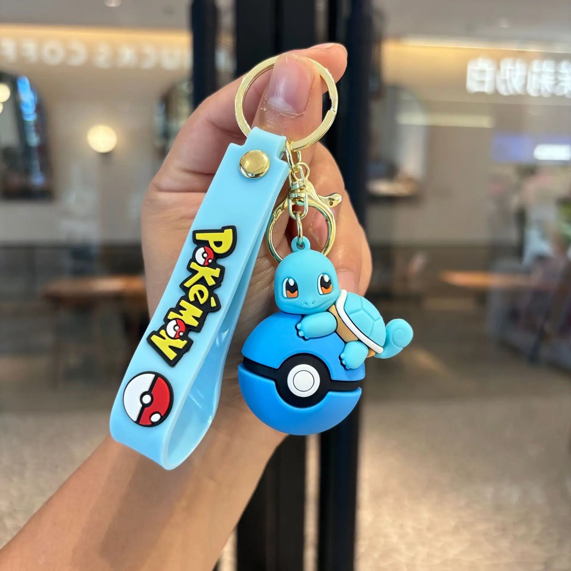 Pokémon Pokéball Schlüsselanhänger-Set mit Figuren – Pikachu, Evoli & Glumanda Schlüsselanhänger