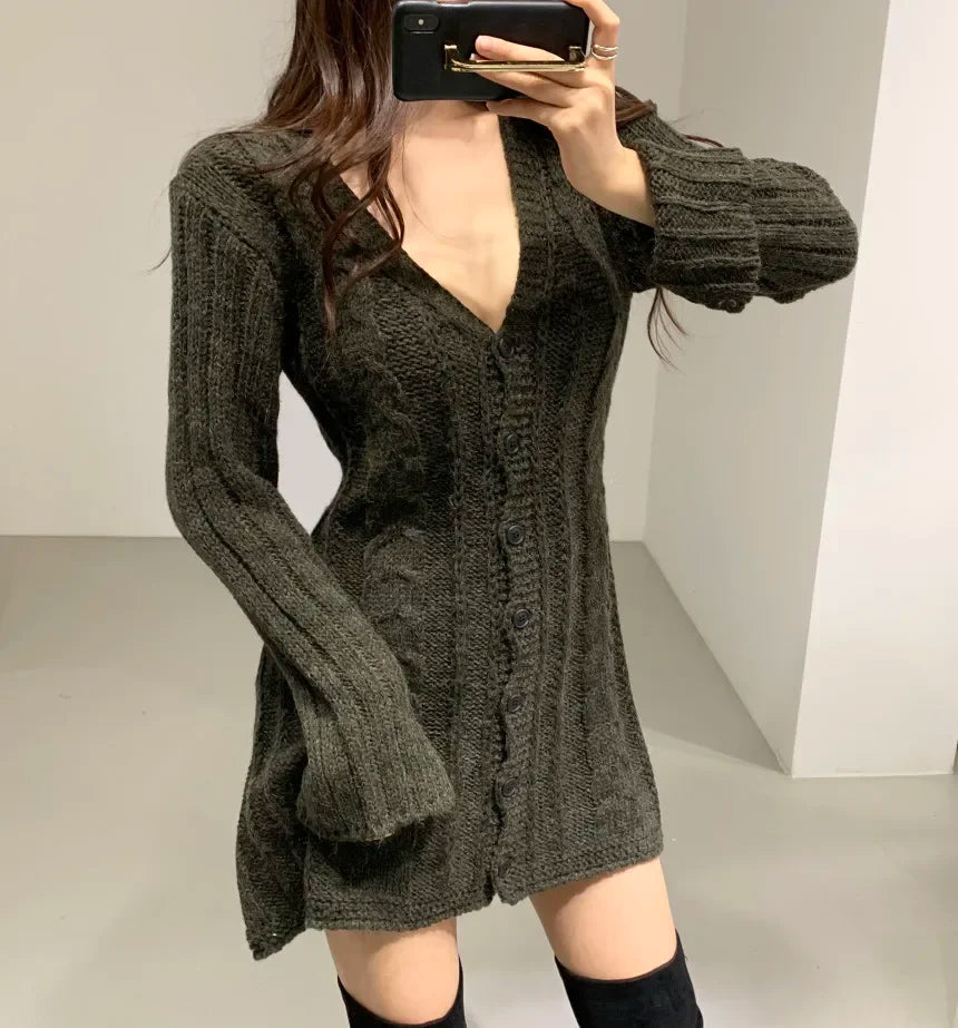 Damen Zopfstrick-Sweaterkleid – Langärmliges Mini-Kleid mit Knopfleiste