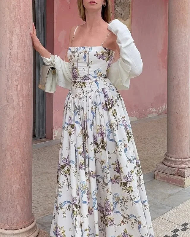 Geblümtes Midi-Sommerkleid – Elegantes Spaghettiträger-Kleid mit fließendem Schnitt