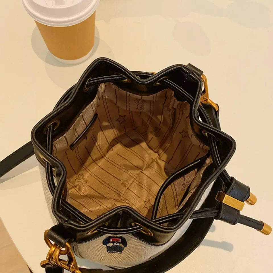 Die Urban-Flow Eimertasche Großraum-Handtasche/Messenger-Bag