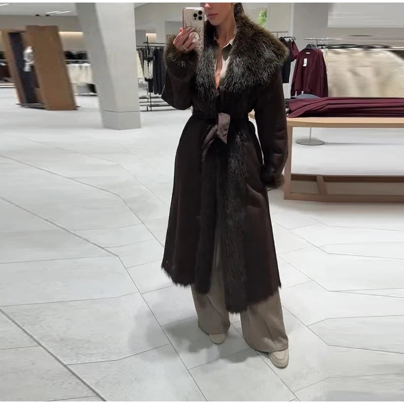 Braune Faux-Fur-Patchwork-Langjacke für Damen – Eleganter Gürtel-Schnür-Mantel