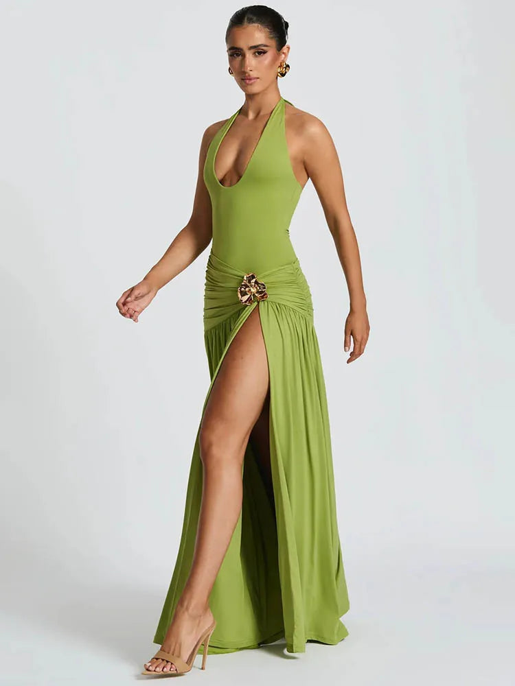 The "Ultraviolet" 2-Piece Set: A Seductive Halter Bodysuit Paired with a High-Waist Ruched Maxi Skirt