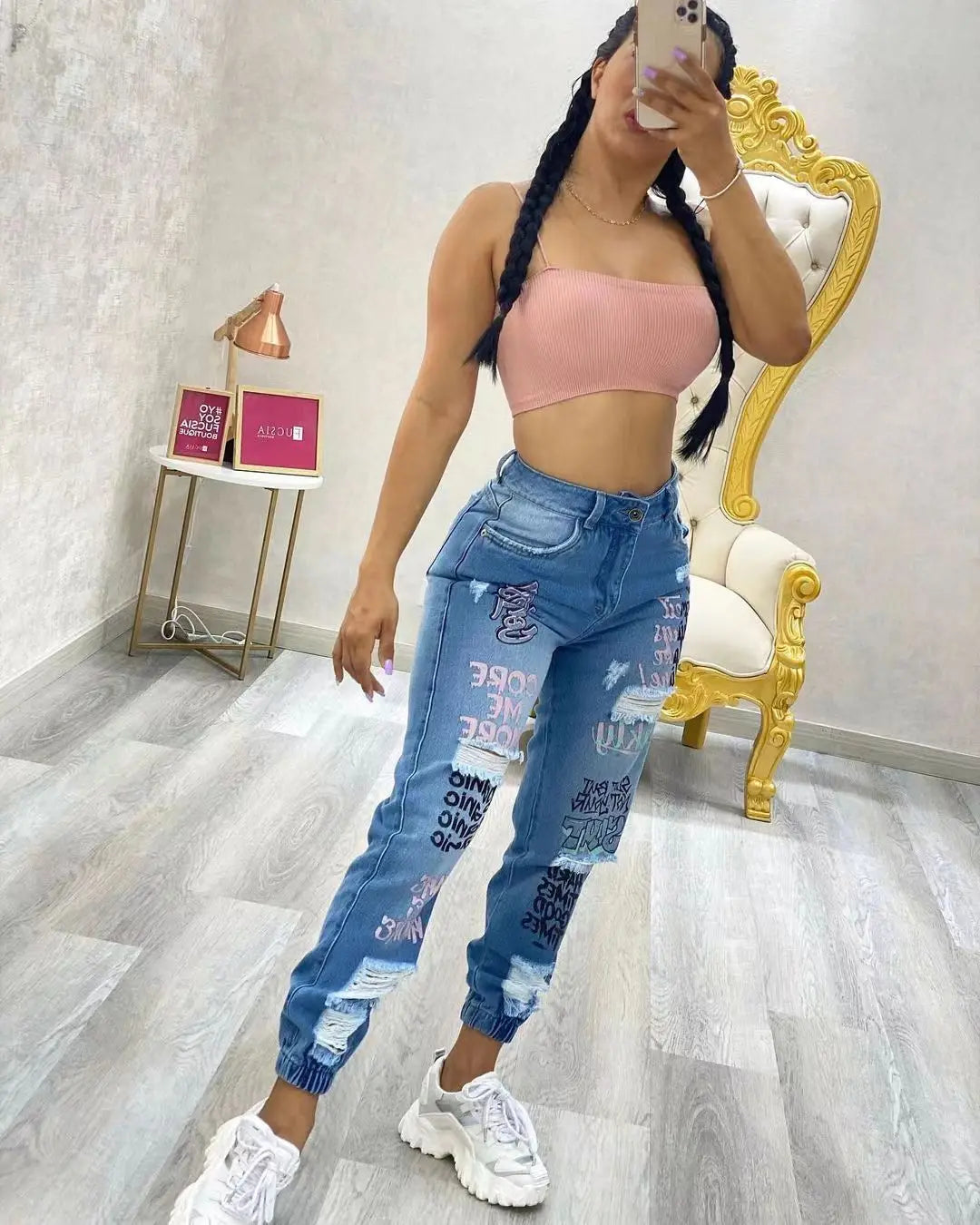 Bedruckte Distressed-Damenjeans – Knöchellange Bleistifthose mit Destroyed-Details, schmal geschnittene High-Waist-Jeans