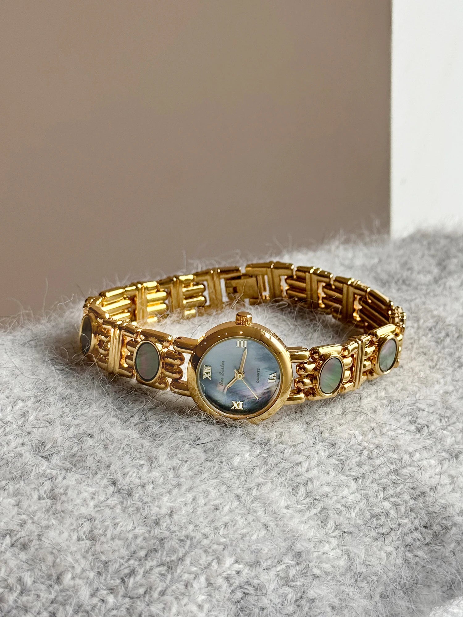 The Terra Luna: Natural Gemstone Quartz Watch – Luxury Minimalist Round Dial Timepiece