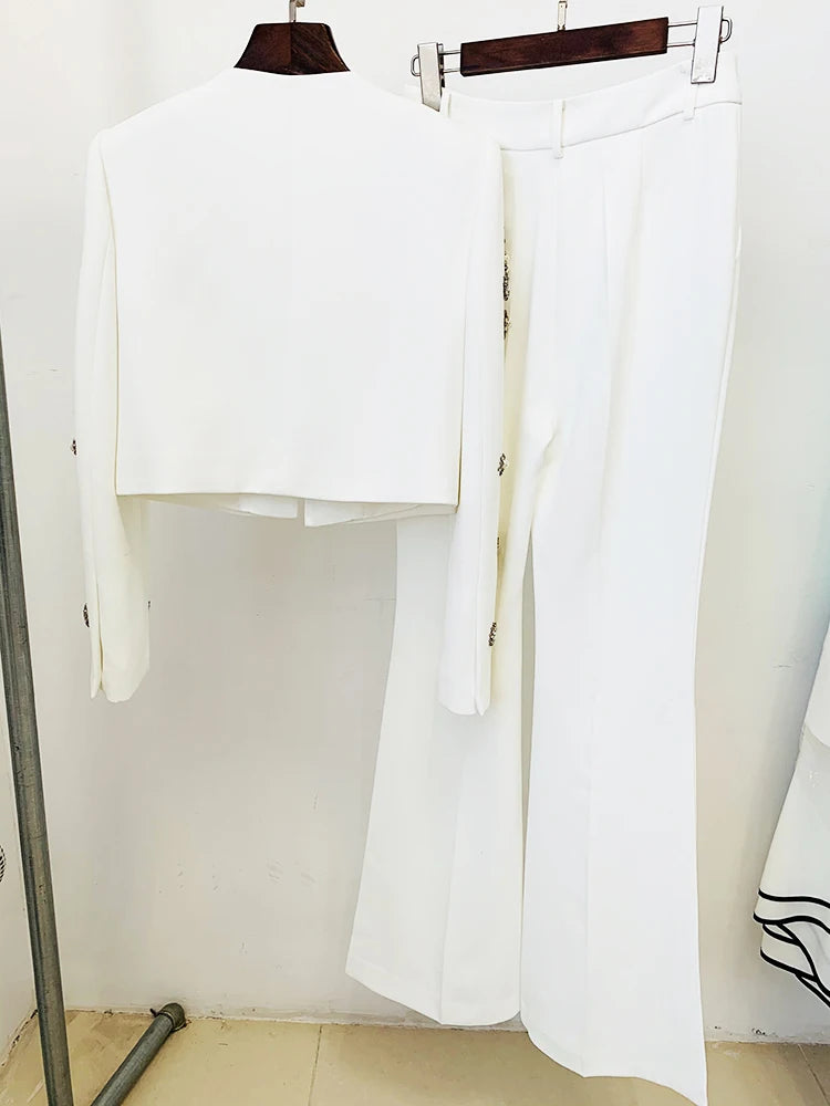 Damenjacke mit Perlenbesatz & ausgestellte Hose mit Schlitz | Designer-Kostümset mit Perlen & Strass