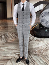 The "Heritage Grey" Houndstooth 3-Piece Suit – Luxury Plaid Edition – Tailored Jacket, Vest & Trousers