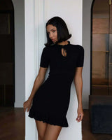 Rüschen-Strick-Minikleid für Damen – Geripptes Patchwork-Kleid mit hoher Taille