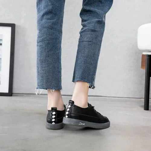 Women’s Genuine Leather Loafers – Soft Sole Lace-Up Flats