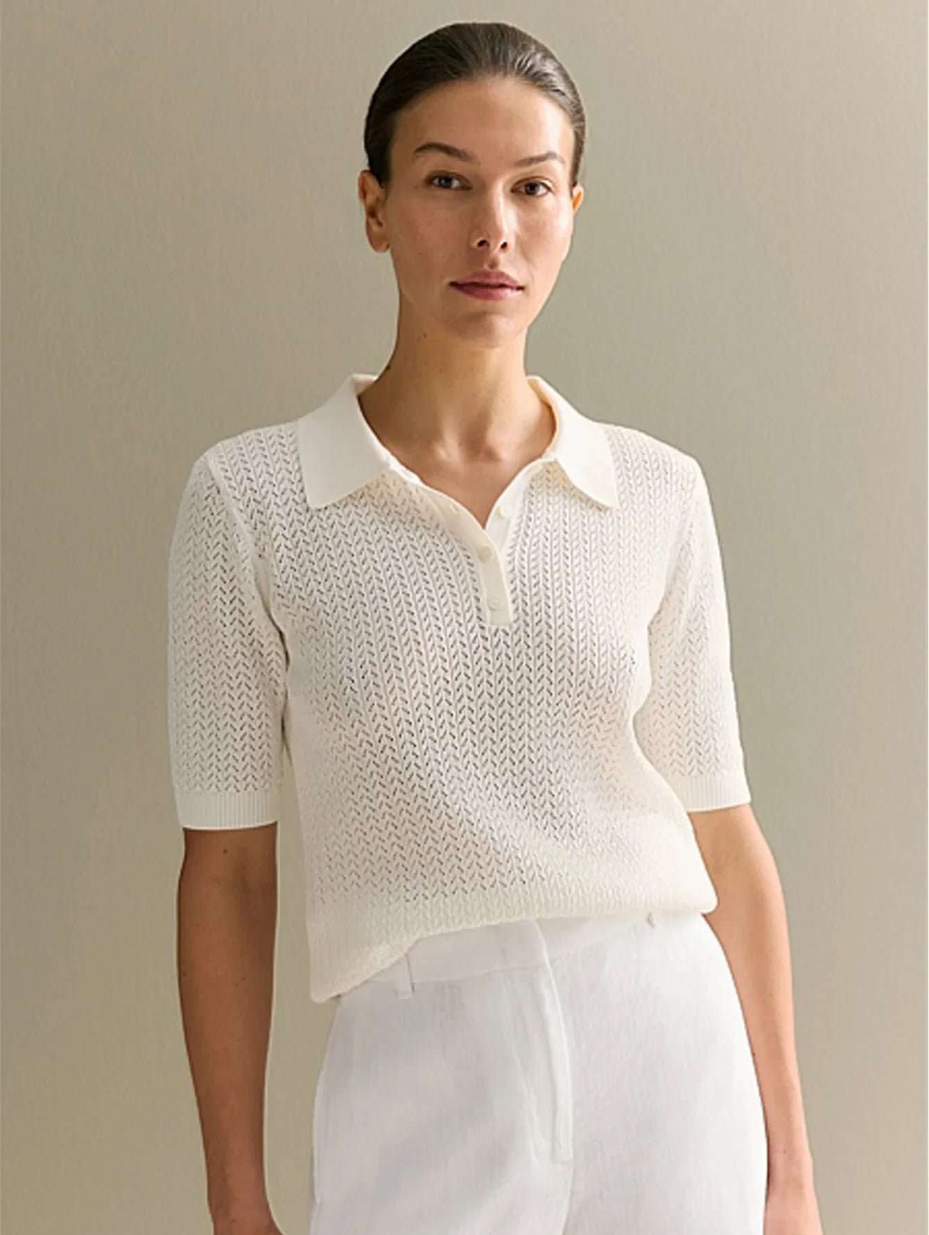 Hollow Lapel Neck Knit Top for Women – Short Sleeve Casual Loose Fit Tee