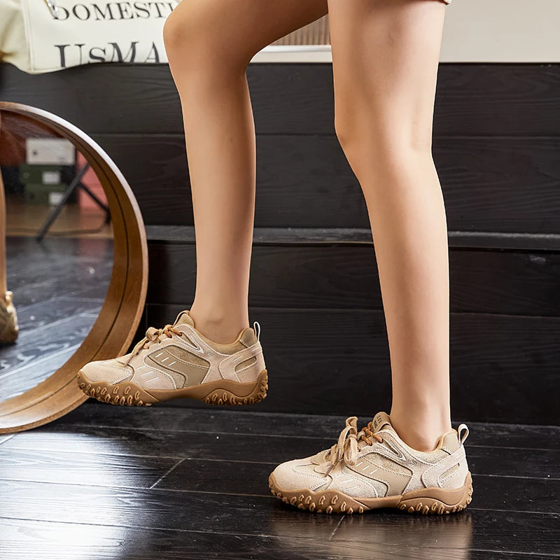 Damen-Trainingsschuhe – Retro-Sneaker mit flacher Sohle