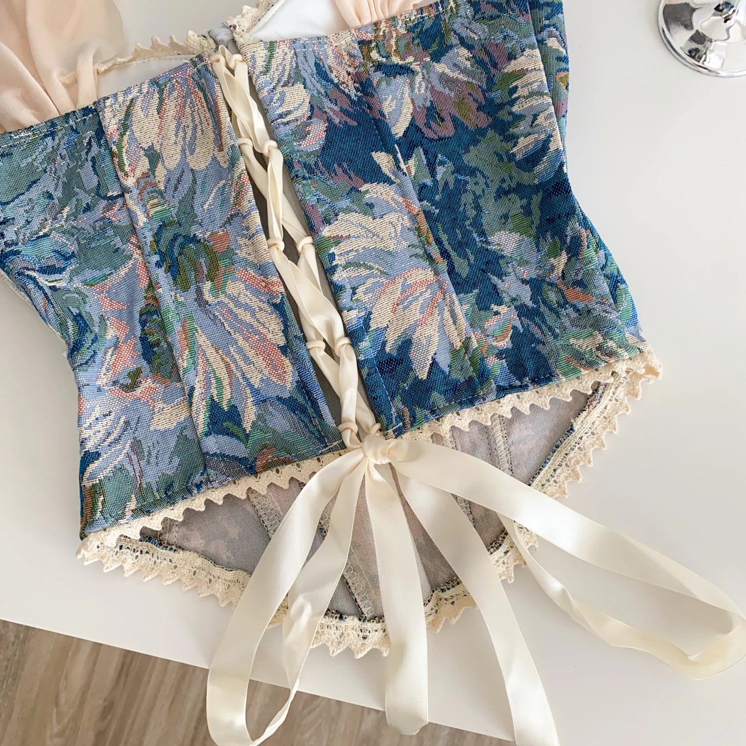 The "Laredo" American Retro Camisole | Vintage Floral Lace-Spliced Strap Top