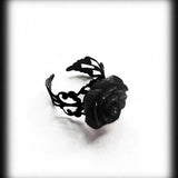 Retro Goth Red Rose Ring for Women – Punk Personality Flower Finger Ring