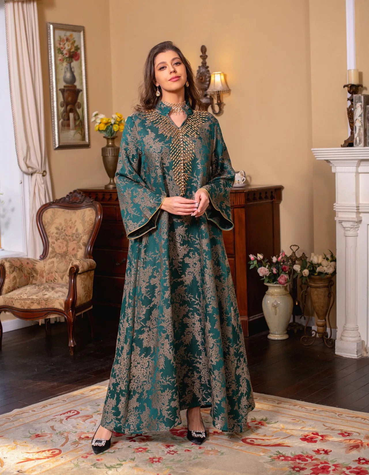 Perlenbesetzter muslimischer Abaya für Damen | Elegante Jalabiya mit Stehkragen und marokkanisches Partykleid
