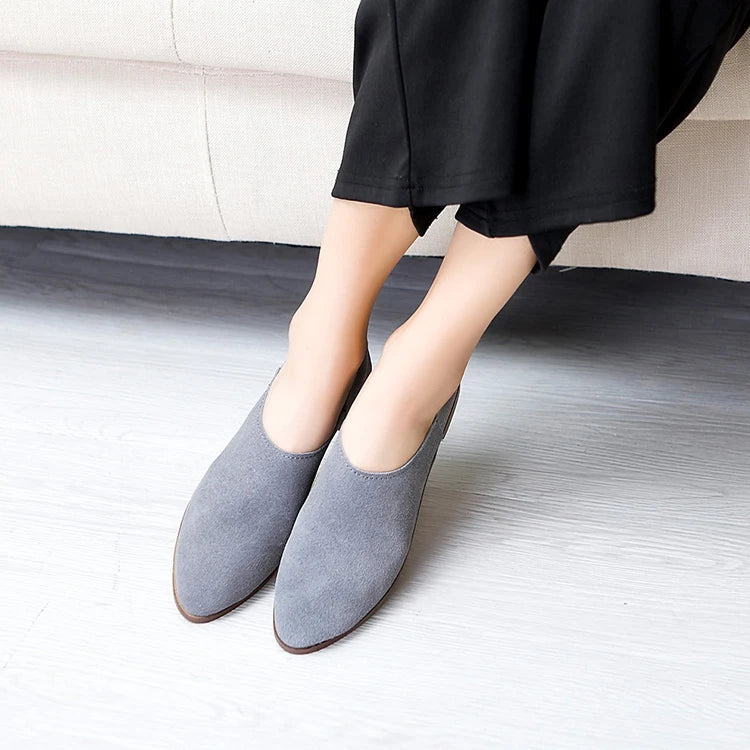 Women’s Genuine Leather Ballet Flats – Elegant Pointed Toe Loafers