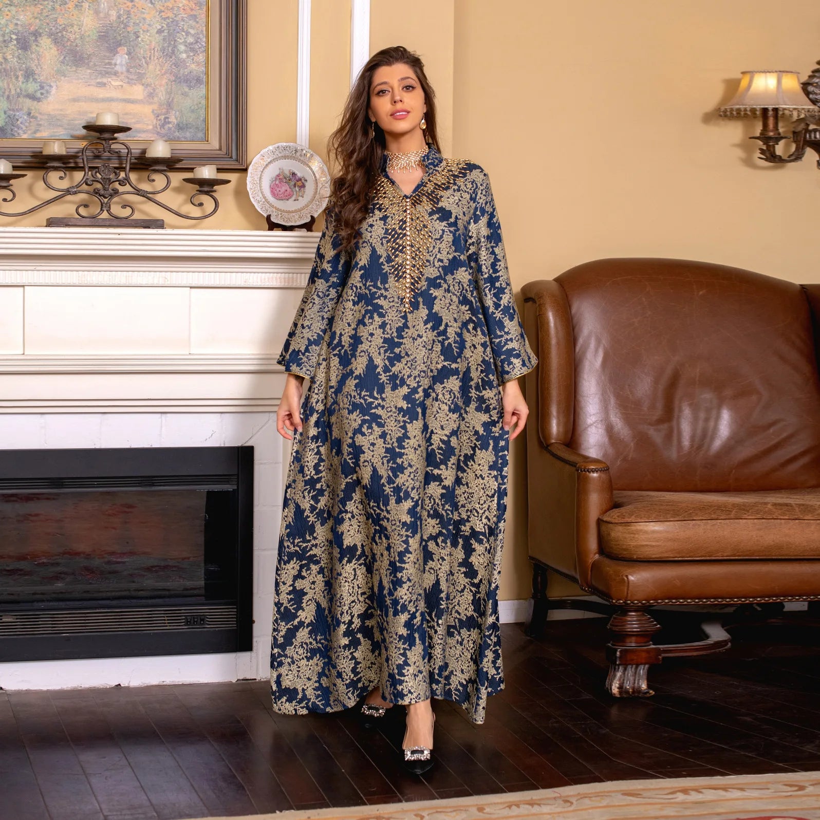 Perlenbesetzter muslimischer Abaya für Damen | Elegante Jalabiya mit Stehkragen und marokkanisches Partykleid