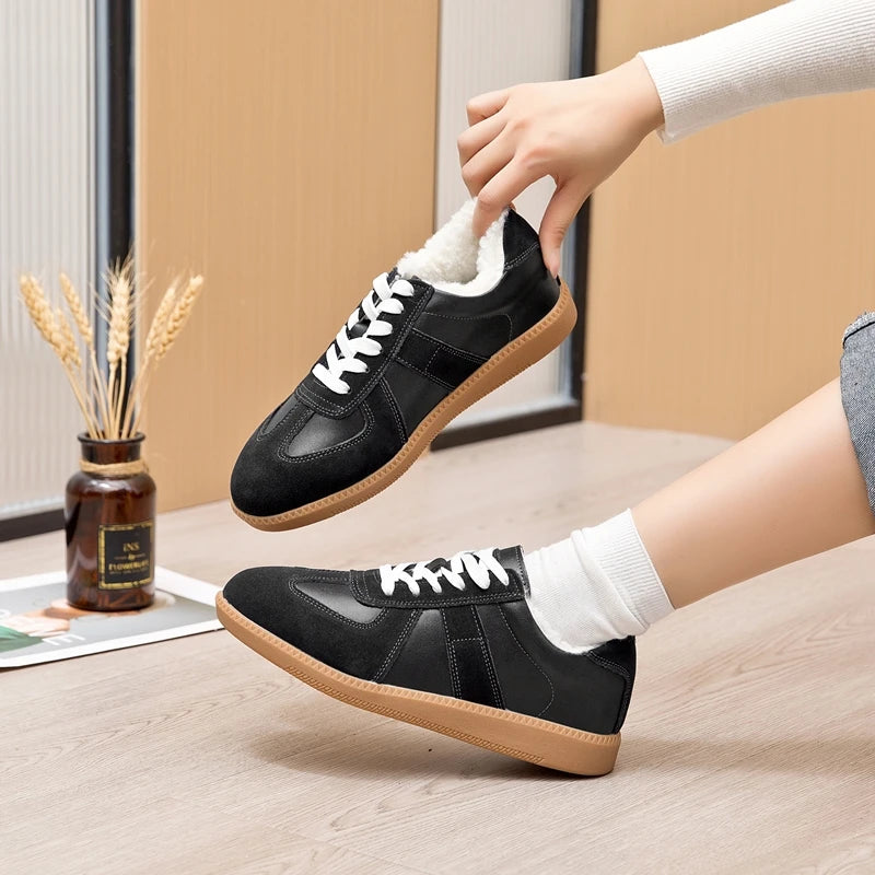 Damen Sportschuhe aus echtem Leder – Retro German Army Trainer