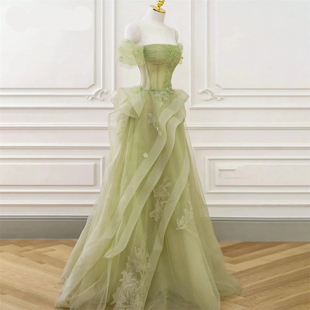Herzausschnitt Tüll Abschlussballkleid | Mehrstufiges plissiertes Applikations-Celebrity-Kleid