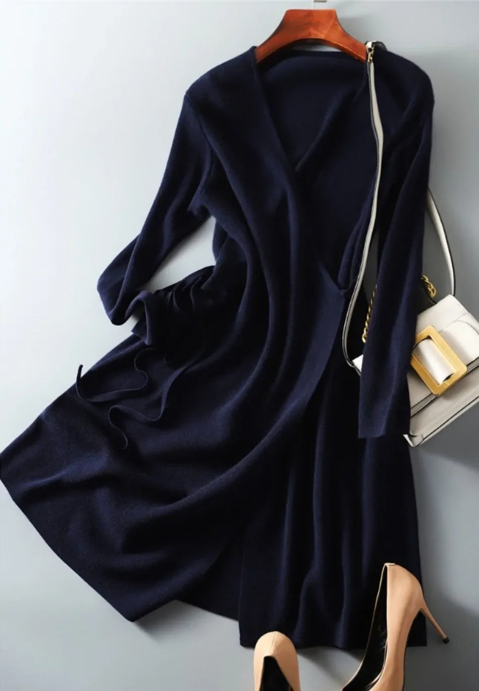Elegantes Strick-Sweatshirt-Kleid mit V-Ausschnitt, Wickelstil, locker sitzendes langes Kleid für Herbst Winter