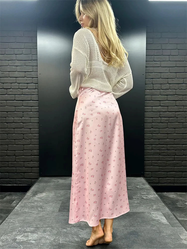 Der „Y2K Kaleidoscope“ Maxi: Ein hochtaillierter Patchwork-Rock mit Kontrasten