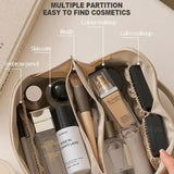 Das Reiseetui „Elite-Organizer“: Luxuriöse Make-up-Box für Damen