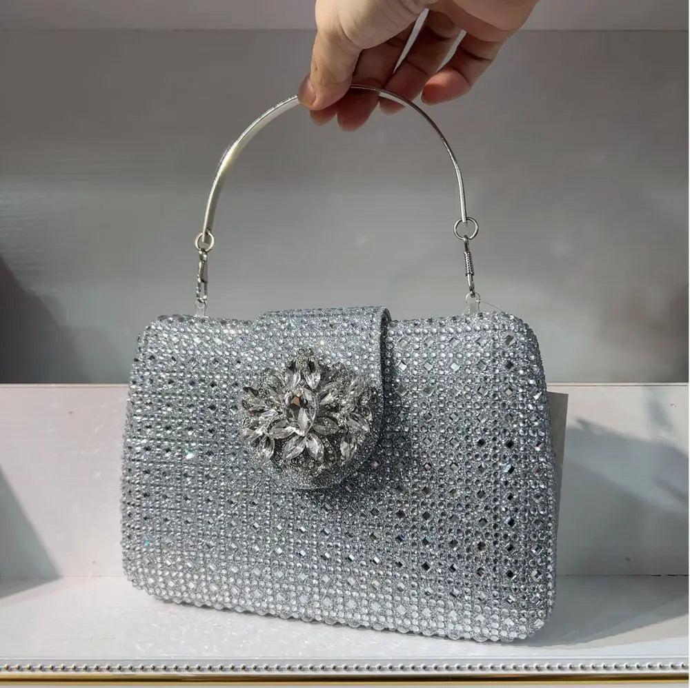 The Stellar-Glow Crystal Handbag Luxury Sparkling Diamond Clutch