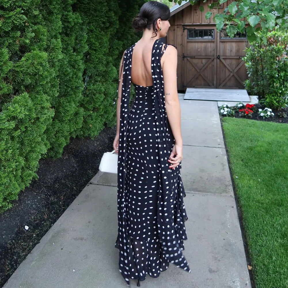 Elegantes, langes Polka-Dot-Kleid für Damen – luxuriöses Halter-Kleid mit Schalband