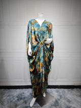 Die „Mosaic“ Gala Abaya – Bedruckte V-Ausschnitt Party Jalabiya – Boutique Ramadan Print Kaftan
