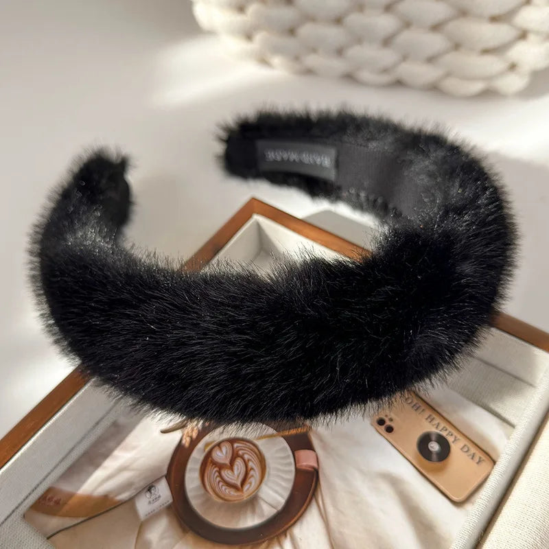Flauschiges Breites Haarband und Elegantes Haarband mit Temperament