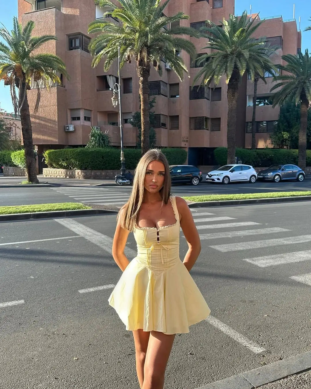 Elegantes Party-Minikleid für Damen – Sexy ärmelloses A-Linien-Sommerkleid mit niedriger Taille