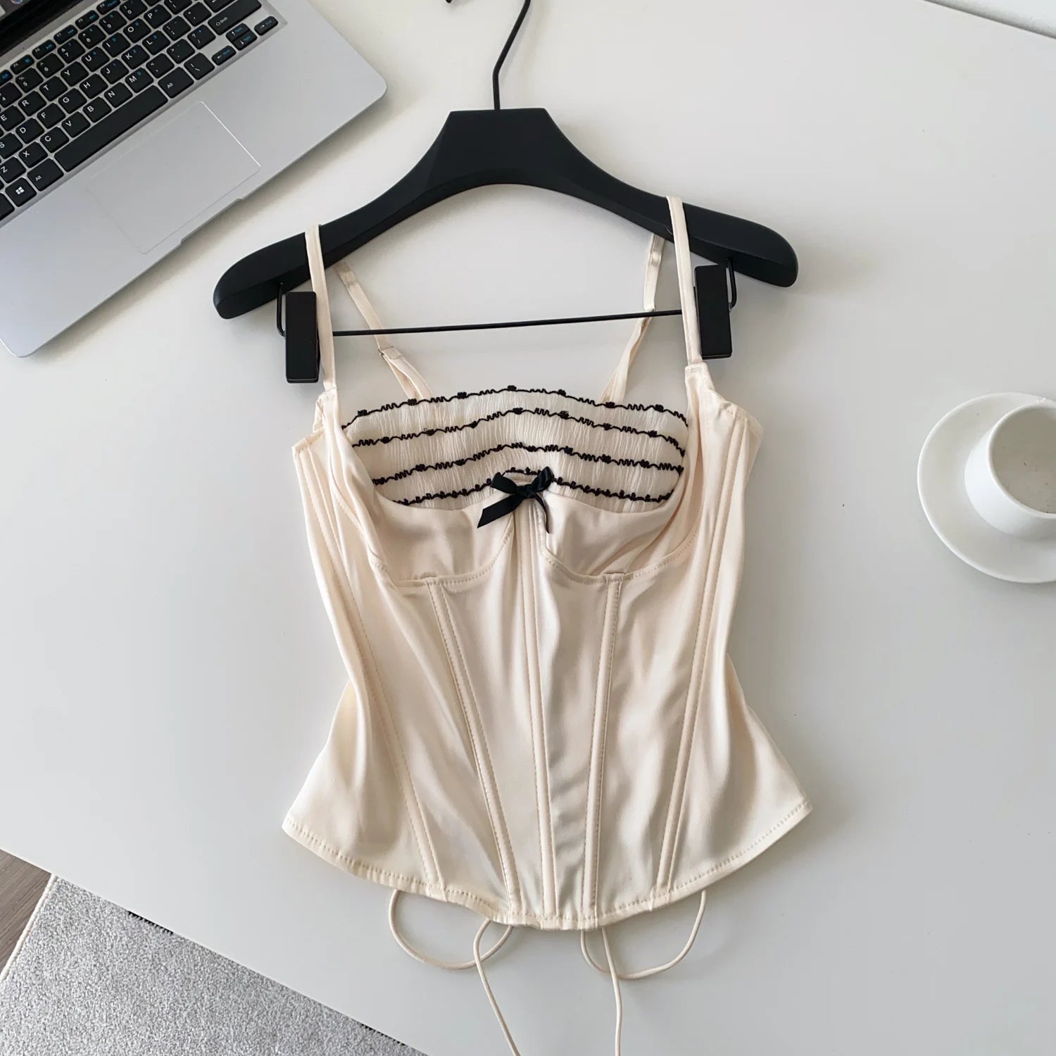 Das "Summer Muse" Spitzen-Rüschen-Camisole | Hot Girl Ästhetik Korsett-Oberteil