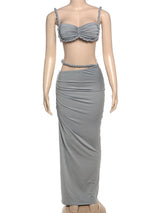 Sexy zweiteilige Urlaubskombination für Damen – plissiertes Crop-Cami-Top & geraffter Maxirock mit hoher Taille