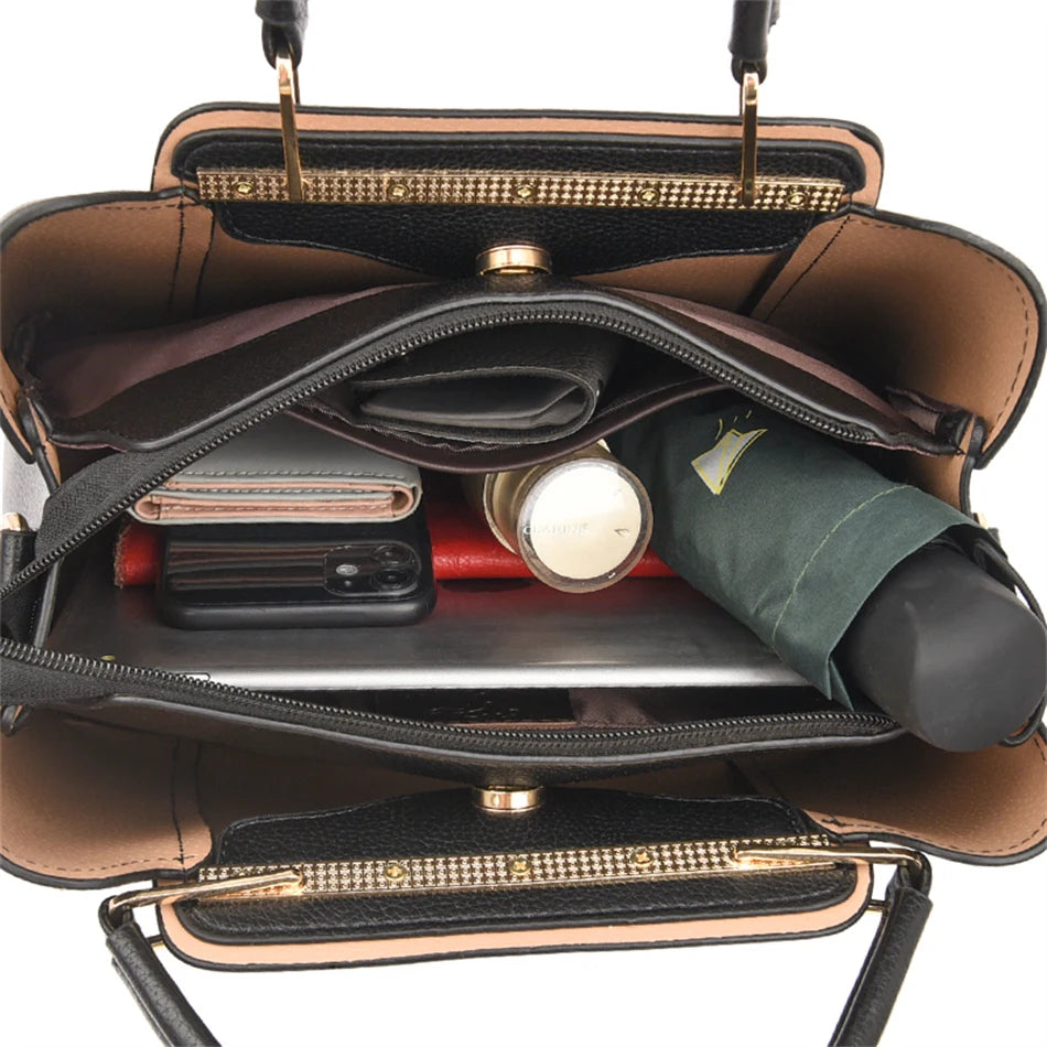 Die Triple-Vault Silhouette Luxus-Designerhandtasche mit 3 Schichten