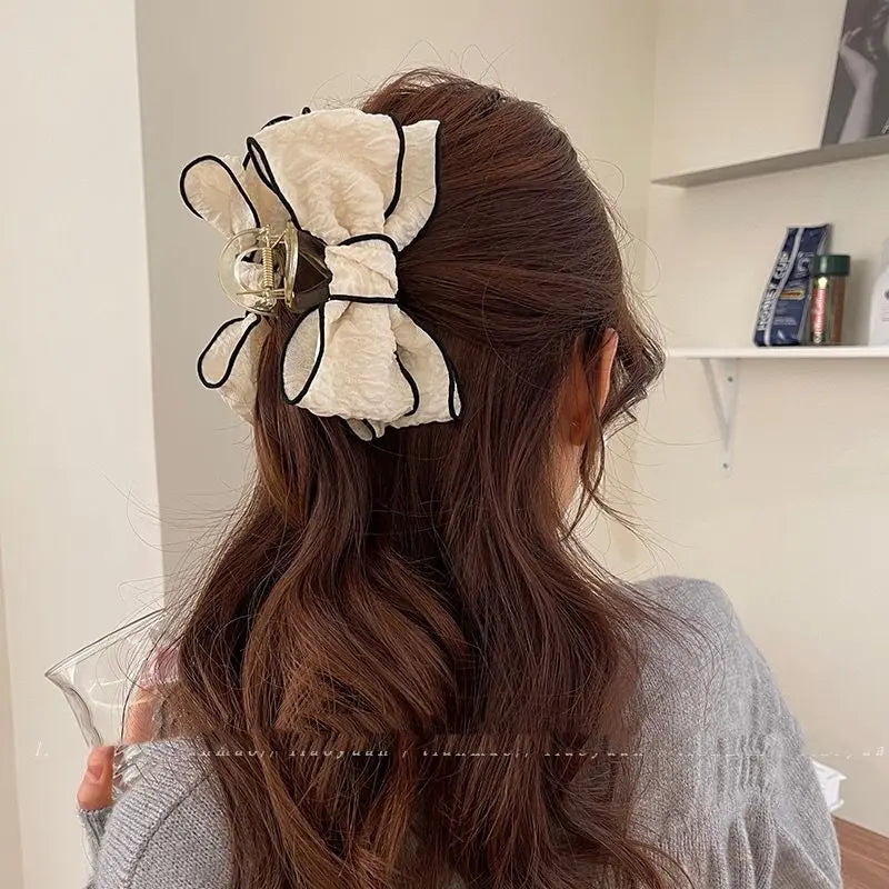 Der "Ethereal Bow" Grip Clip: Fortschrittliche Sensation Schmetterlingsknoten
