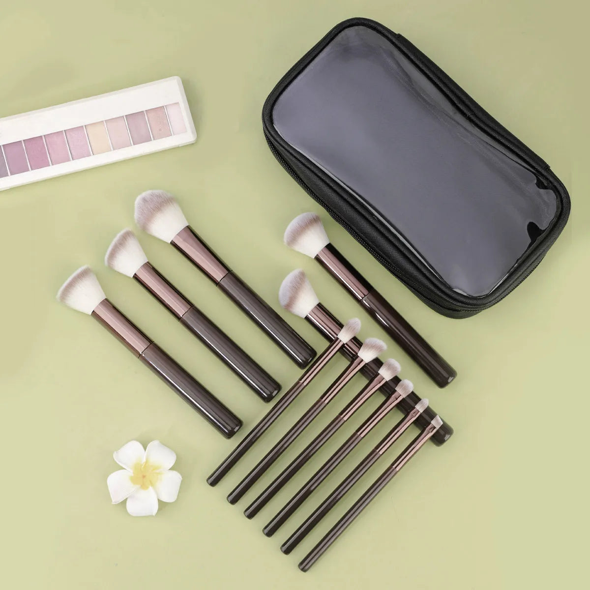The "Artisan-Touch" 11-Piece Set: Solid Wood Makeup Brush Collection with Travel Bag