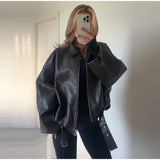 Damen-Schnürjacke aus Kunstleder – Locker sitzender Mantel mit Umlegekragen im Moto-Stil