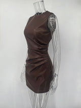 Damen enges Minikleid aus Kunstleder – Modisches kurzes Retro-Kleid mit Rundhalsausschnitt