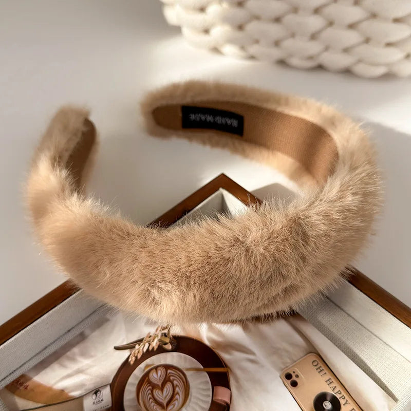 Flauschiges Breites Haarband und Elegantes Haarband mit Temperament