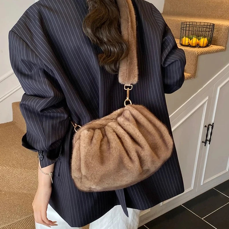 Women’s Soft Faux Fur Cloud Bag – Wrinkled Small Shoulder Bag