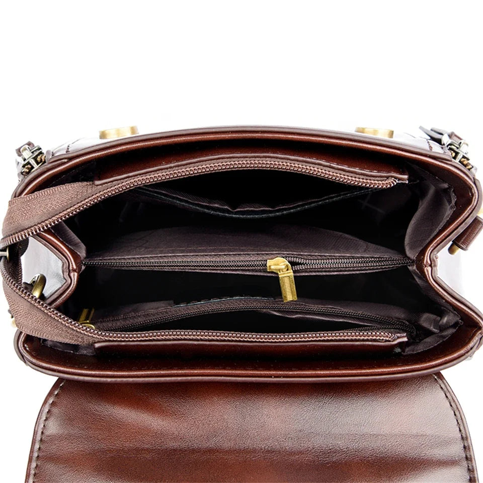 Die Urban-Petite Silhouette Luxus-Henkeltasche aus weichem Leder
