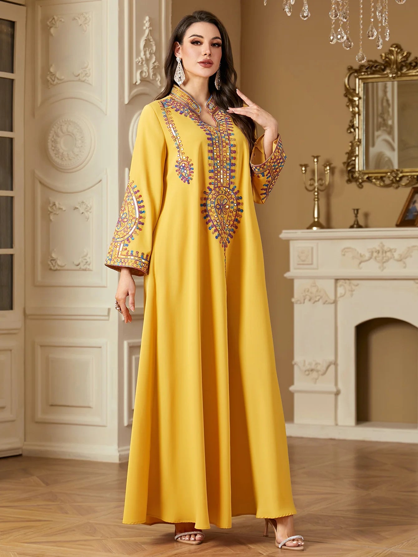 Luxuriöses muslimisches Stickerei-Kleid für Frauen | Elegante Party-Abaya und marokkanischer Kaftan