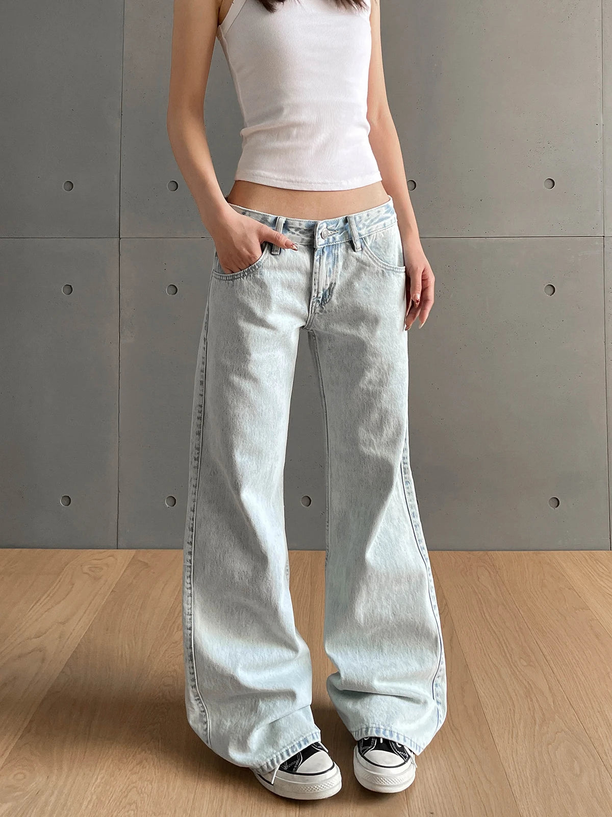 Women’s Y2K Vintage Low-Waist Jeans – Retro Washed Denim Trousers