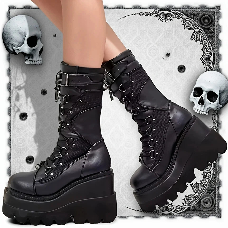 Damen Gothic Plateau Schwarz Schnürstiefel – Punk Keilabsatz High Heels mit Nietenschnalle