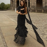 Elegantes, langes Polka-Dot-Kleid für Damen – luxuriöses Halter-Kleid mit Schalband