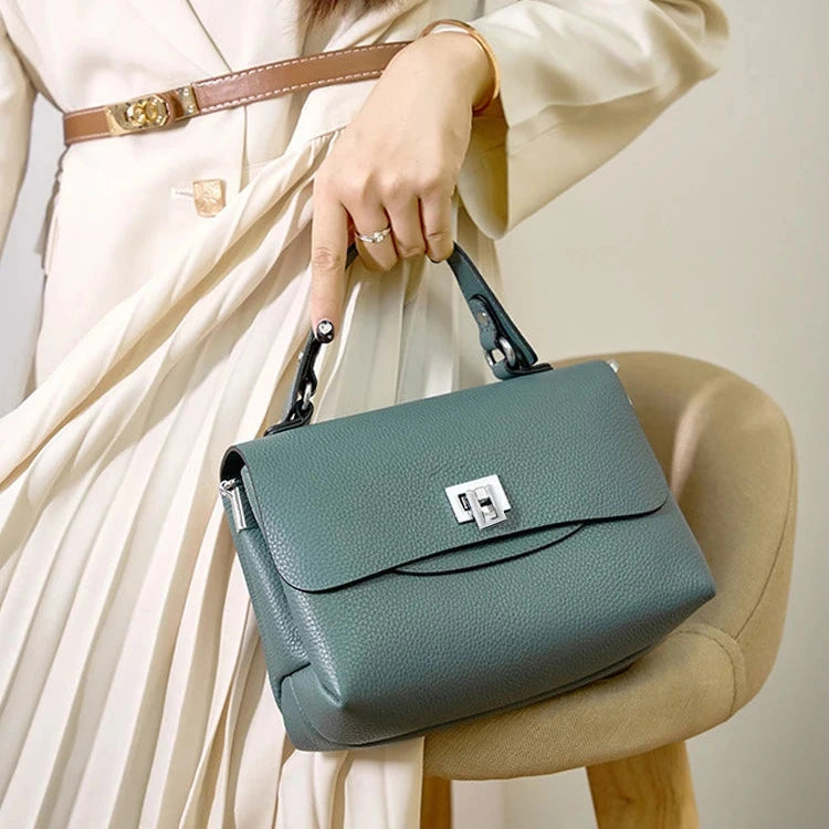 Die Envelope-Elite Henkeltasche aus echtem Leder